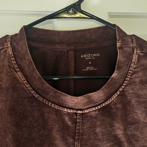 Arizona Medium Cropped Crewneck - Picture 2 of 3